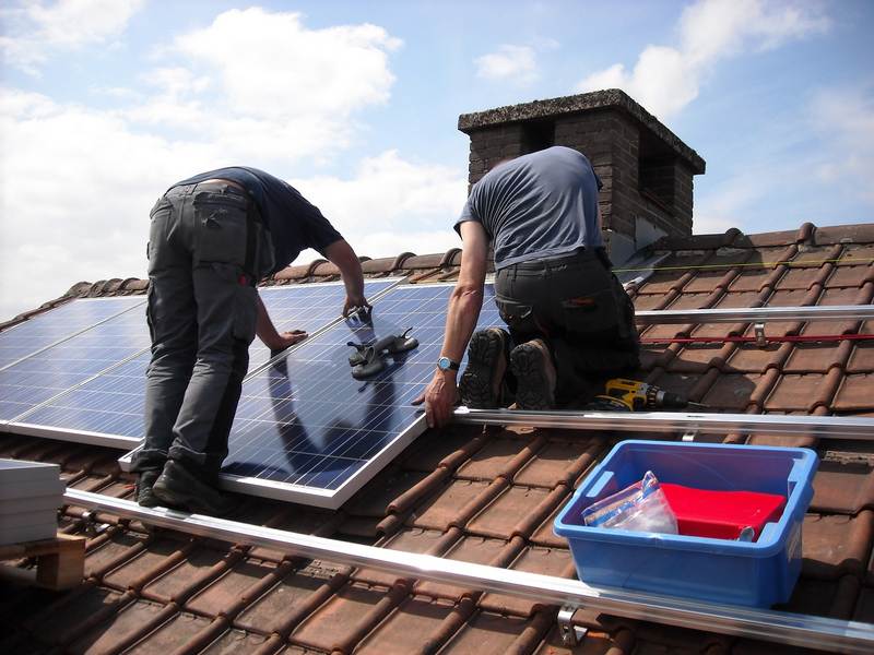 VENTE DE PANNEAUX PHOTOVOLTAÏQUES ET DE POMPES A CHALEUR PAR SIGNATURE D'UN BON DE COMMANDE AU DOMICILE DES ACHETEURS