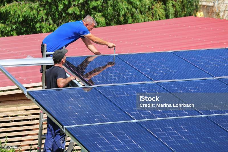 ACHAT PRECIPITE DE PANNEAUX PHOTOVOLTAÏQUES : ANNULATION DES CONTRATS NE PORTANT PAS MENTION DU MEDIATEUR DE LA CONSOMMATION !