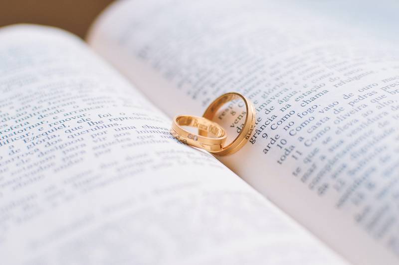 POURQUOI LES OPPOSITIONS ET TRANSCRIPTIONS DE MARIAGE ONT LIEU A NANTES ?